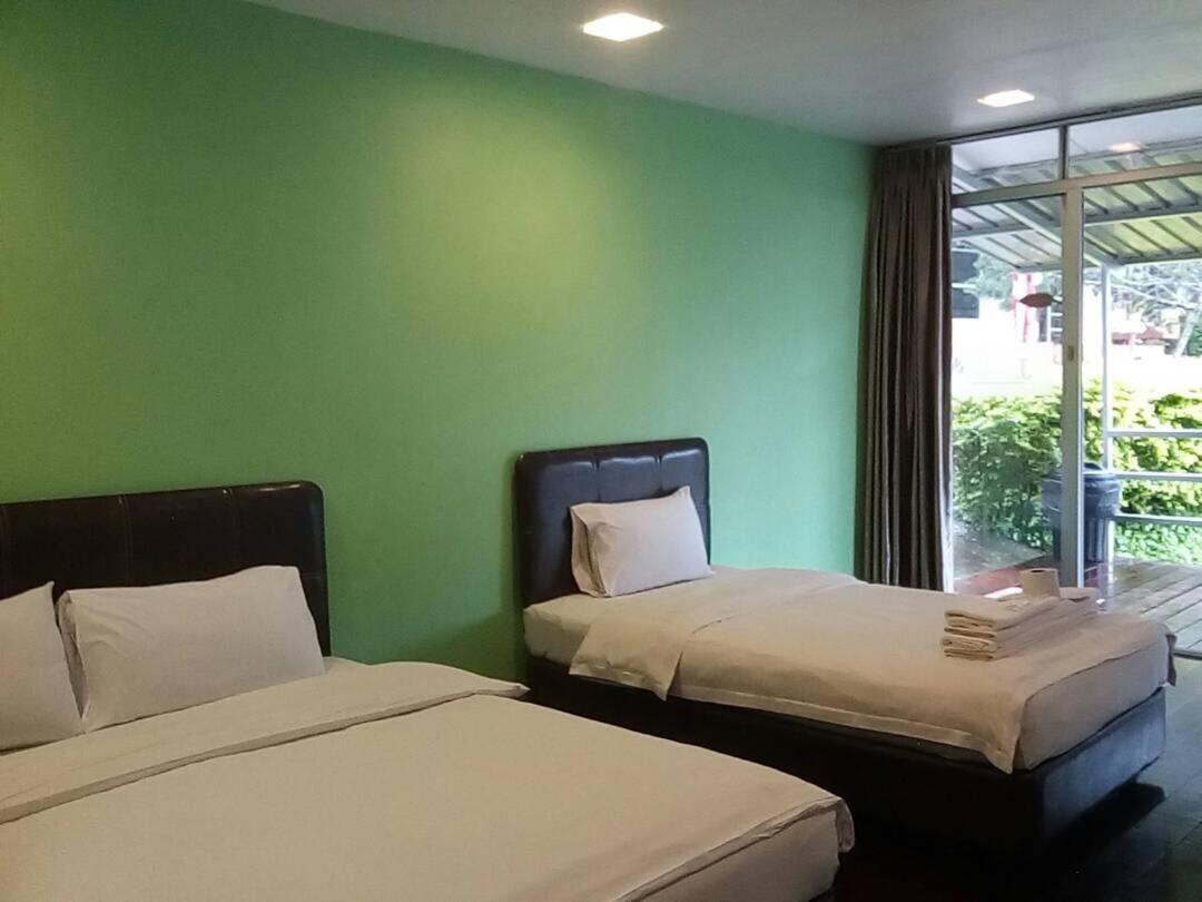 J Residence Kampong Kundassan Zewnętrze zdjęcie